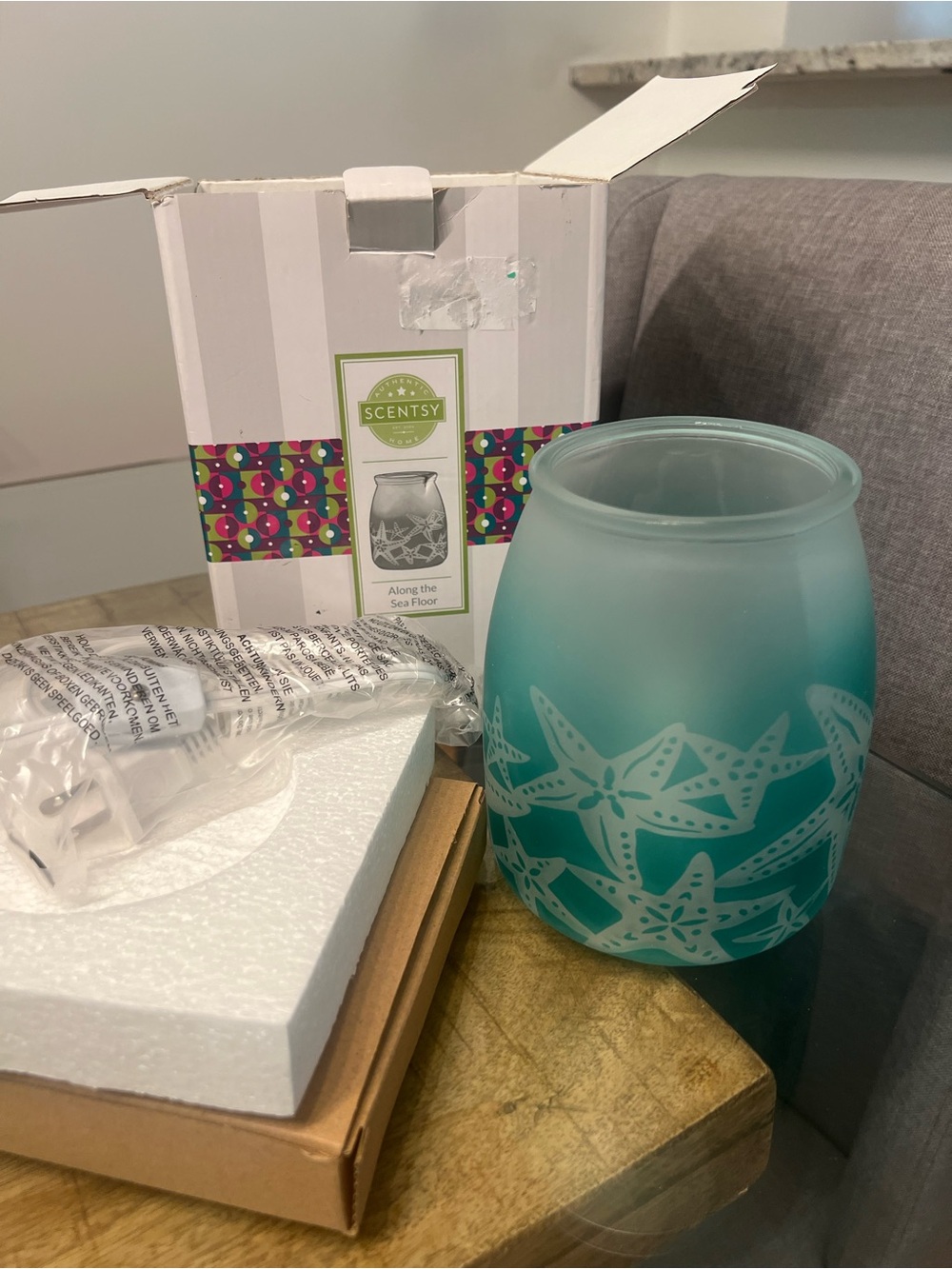 Scentsy Teal Sea Star Frosted Glass Warmer